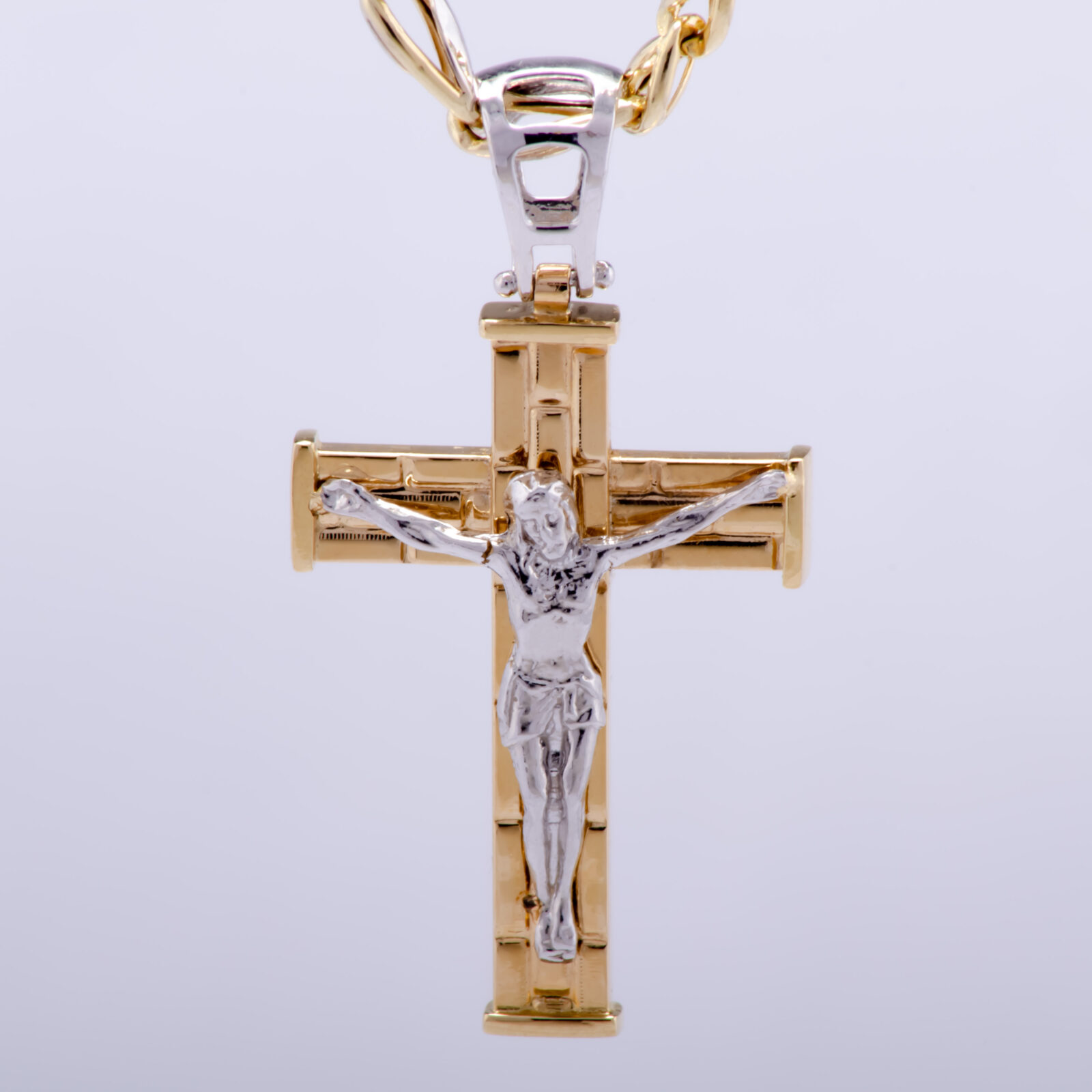 Collana con croce di Cristo in oro18kt - Arte e Preziosi di Licata